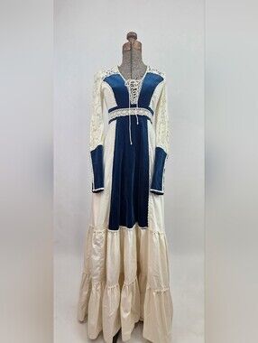 Gunne Sax Vintage 70's Renaissance Style Ivory Navy Crochet Velvet Maxi Dress 7